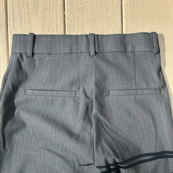 H&M women’s black striped straight leg dress pants size 4 - Picture 4 of 8
